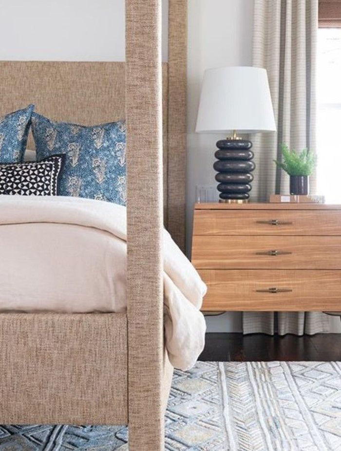 Kelly Wearstler Phoebe Stacked Table Lamp
by Oscar and Mila