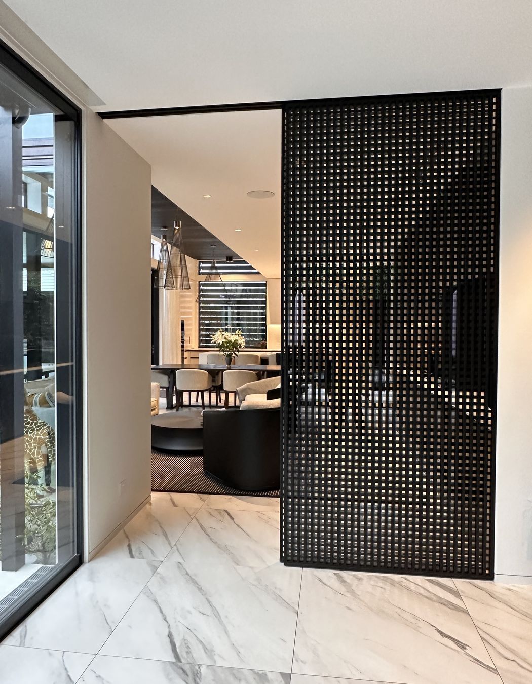 “People often have reservations about discussing their budget, but clear communication is vital when working as a team,” says Hewitt.