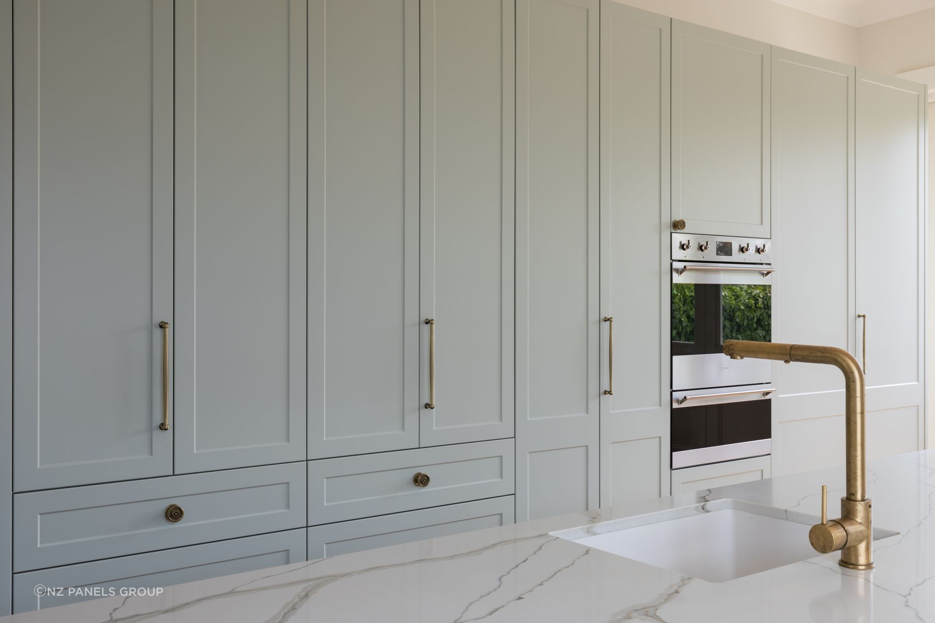 Identifying an interior style, will help you narrow down your choices. | Featured product: Dezignatek Ronda Kitchen Door Profile from NZ Panels Group.