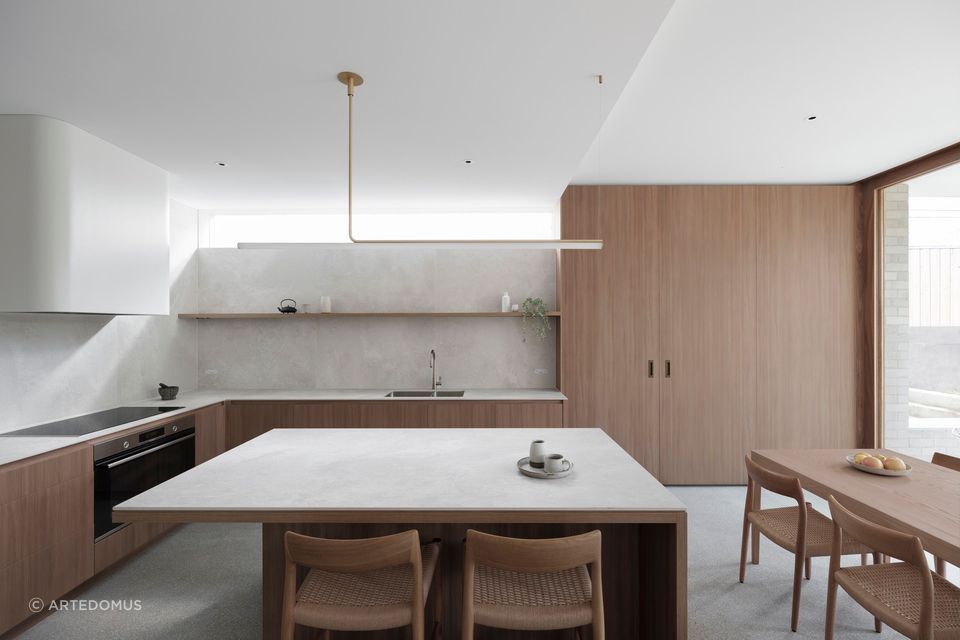 Highly durable and aesthetically pleasing — the qualities of Royal Platinum Porcelain Panels from Artedomus.