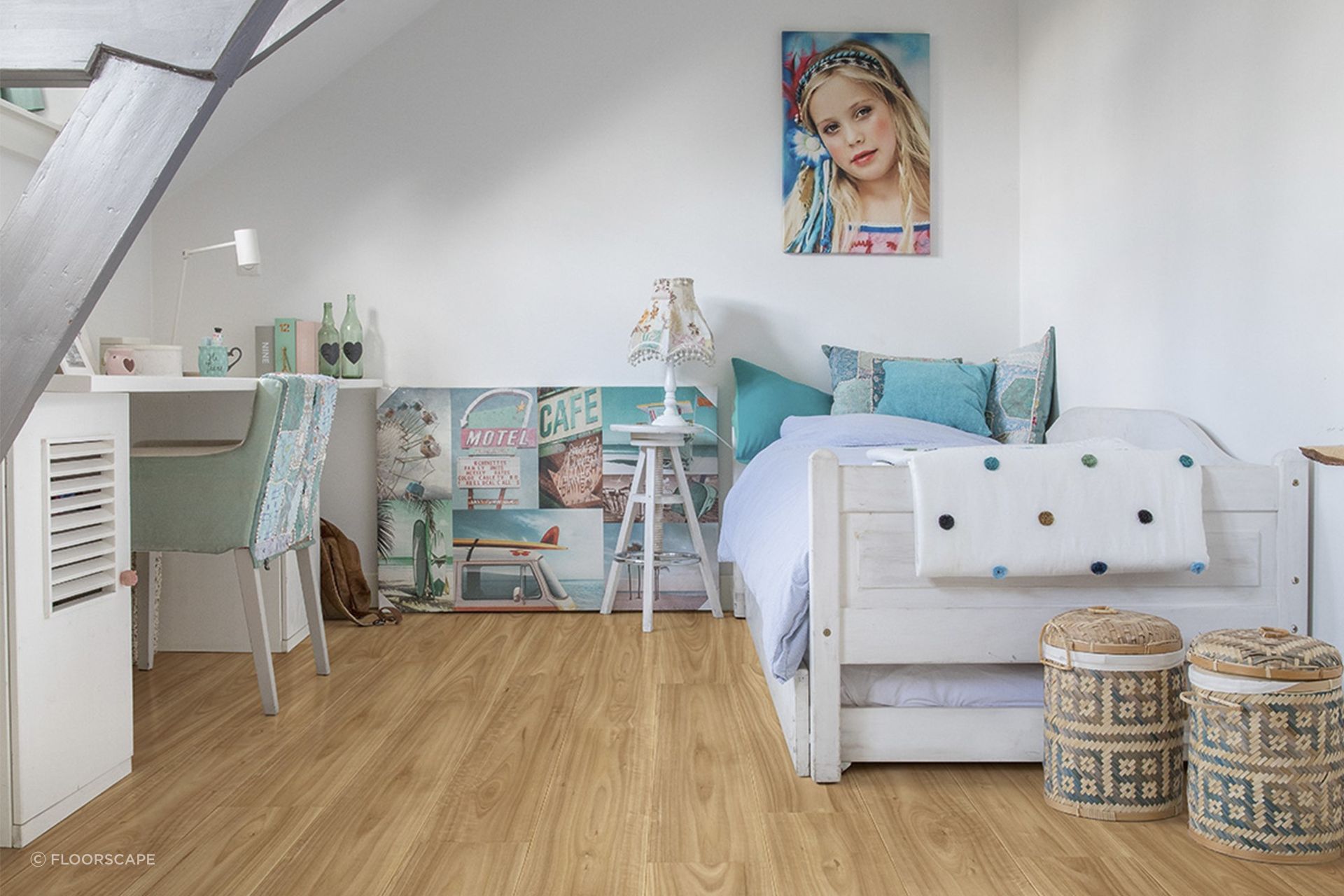 The Quick-step Impressive Blackbutt laminate floor comes with a 25 year domestic warranty giving homeowners great cover and confidence.