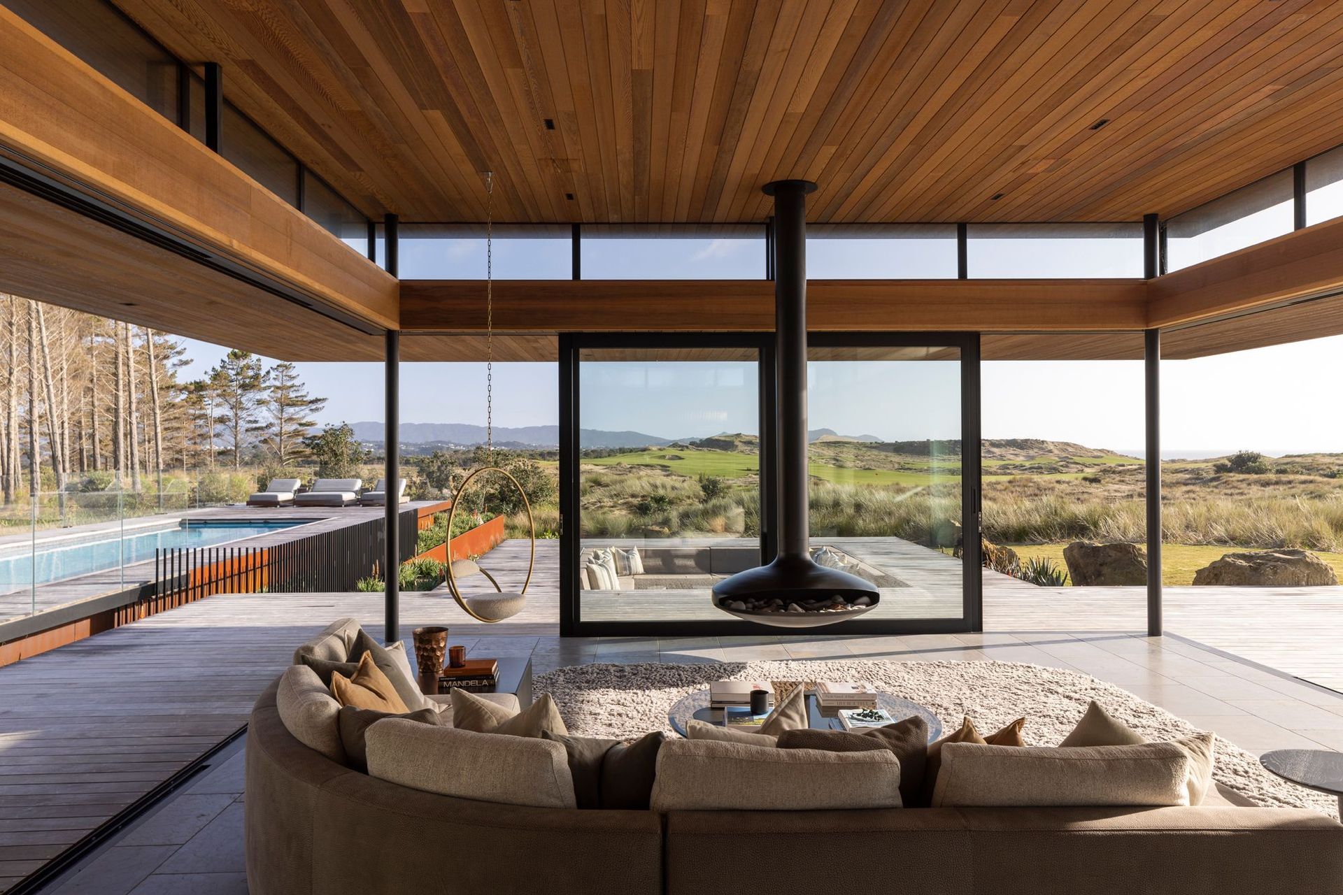 The layout of the Dune House creates courtyard spaces and a constant connection with the setting.
