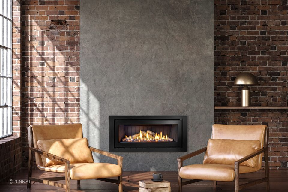 The Rinnai Evolve 1253 Plus Inbuilt Gas Fireplace boasts up to 8.4 kW of heat output that can warm a space up to 130m².