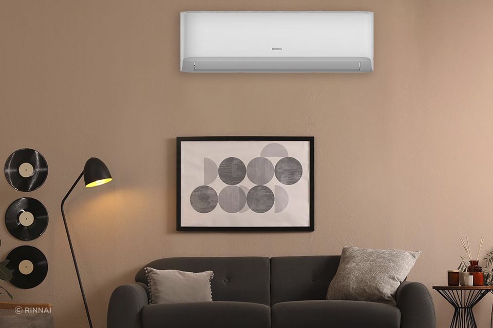 The Rinnai Pro Series High Wall Heat Pump is packed full of features including Wi-Fi connectivity, self-cleaning function and sleep mode.