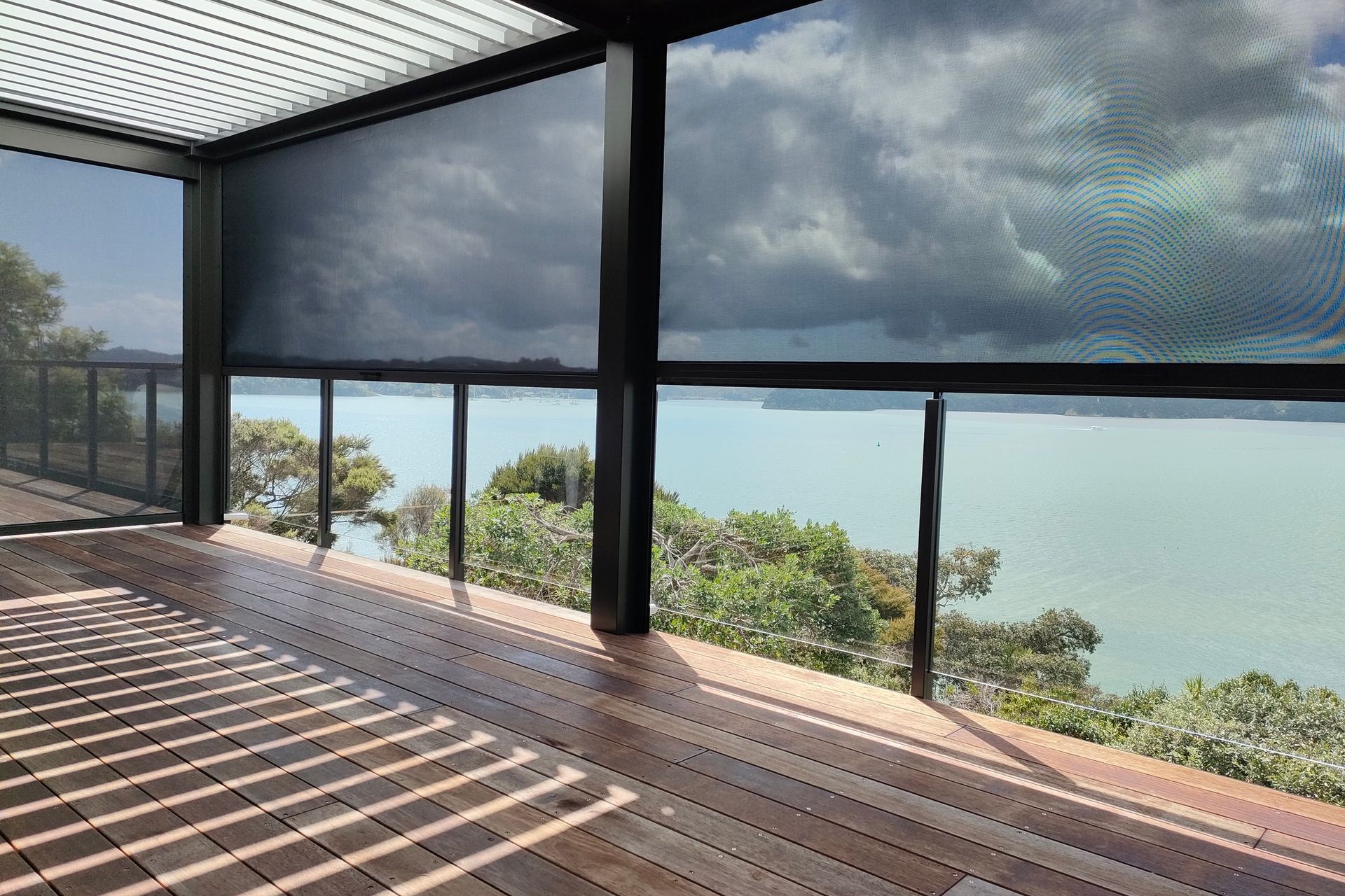 By following a thorough process, you'll ensure you pick the right outdoor blinds for your space, seen here with the Solarzip® Outdoor Blinds
from Juralco.