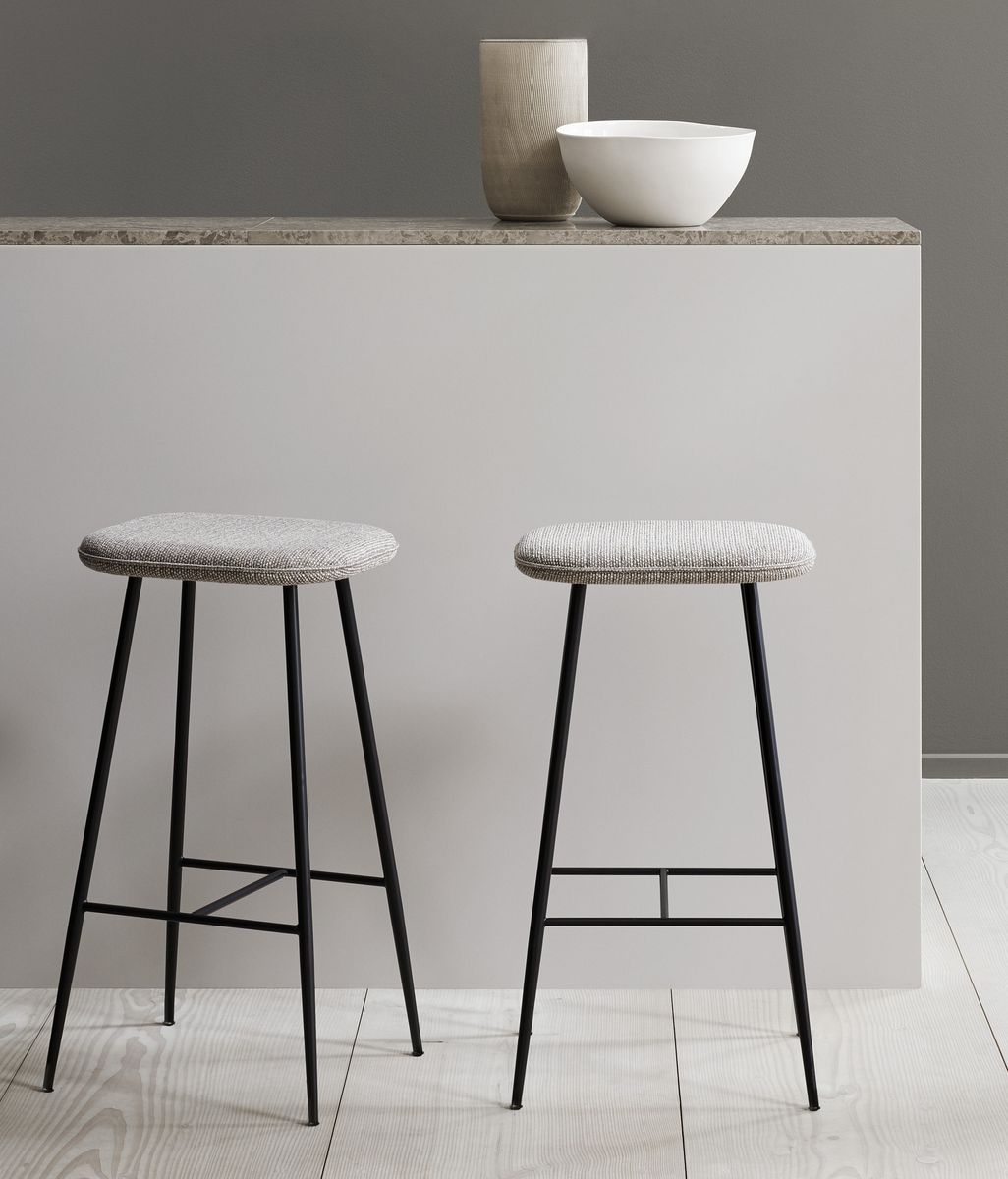 The Bar Stool Guide: heights, types, costs and making the right choice