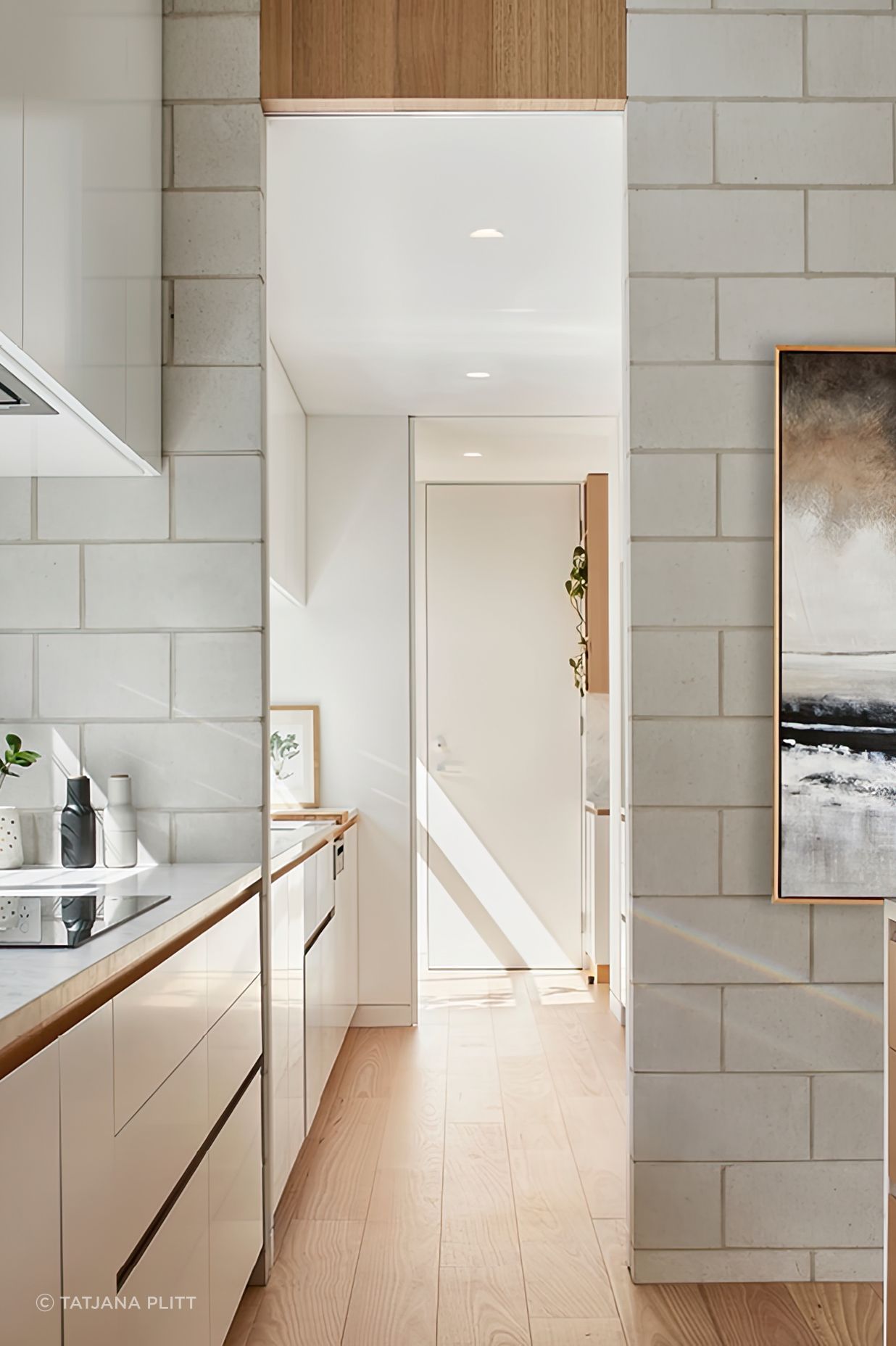 Minimal B Downlights illuminate the butlers' pantry.