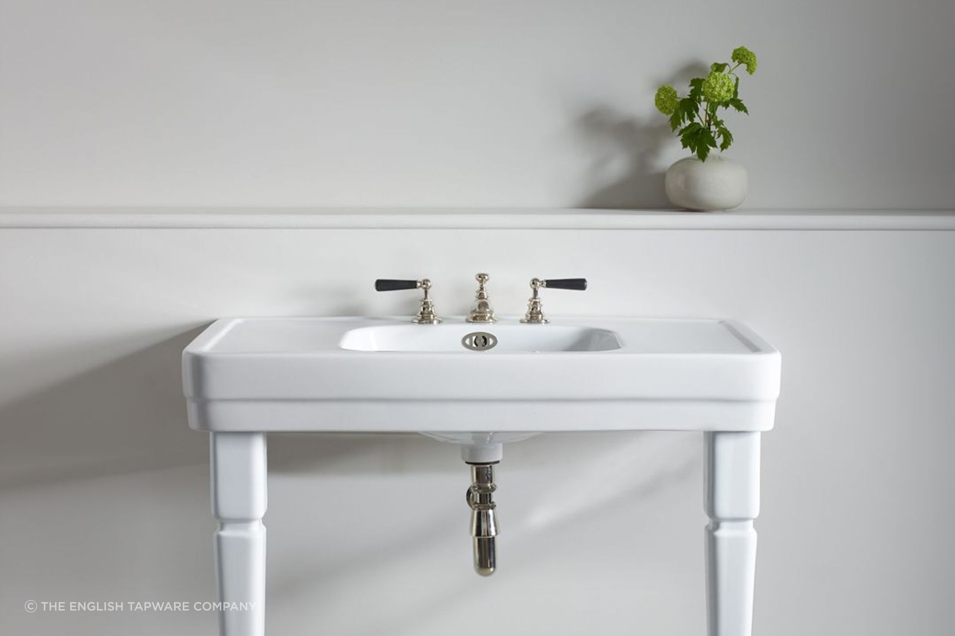 Soho 1000 Basin
By The English Tapware Company