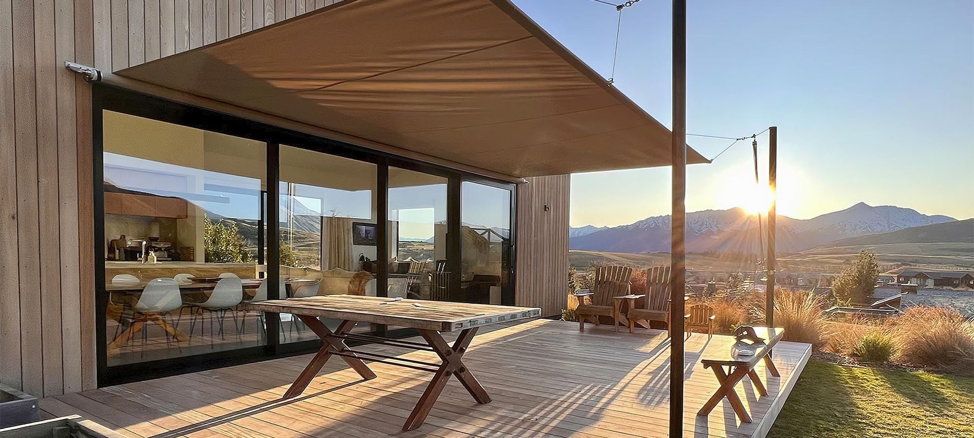 Soliday CS Motorised Shade System by SunCraft.