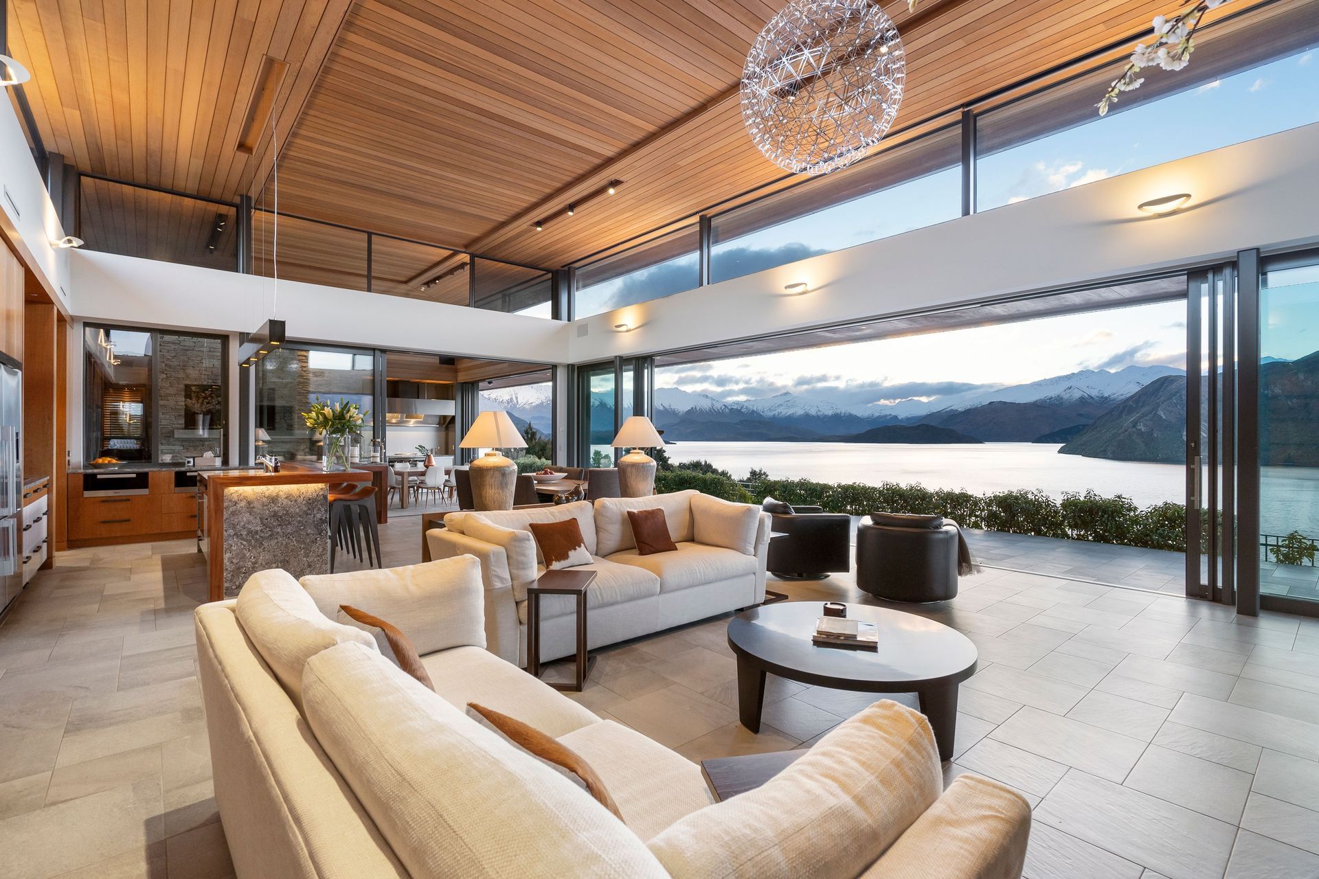 Altus Window Systems's Southern41 thermally broken windows.