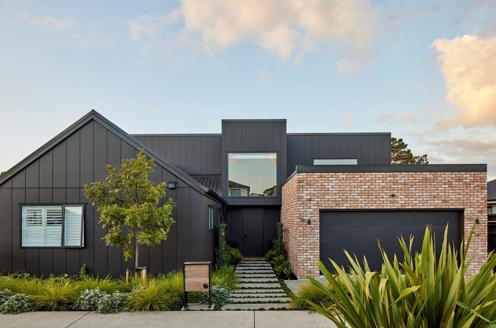 Stria™ Cladding from James Hardie is a great example of a premium fibre cement solution.