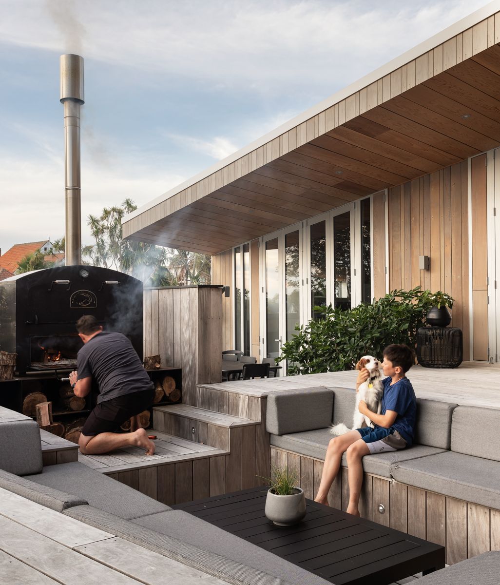 Deck ideas that make a difference: From stylish homes across the country