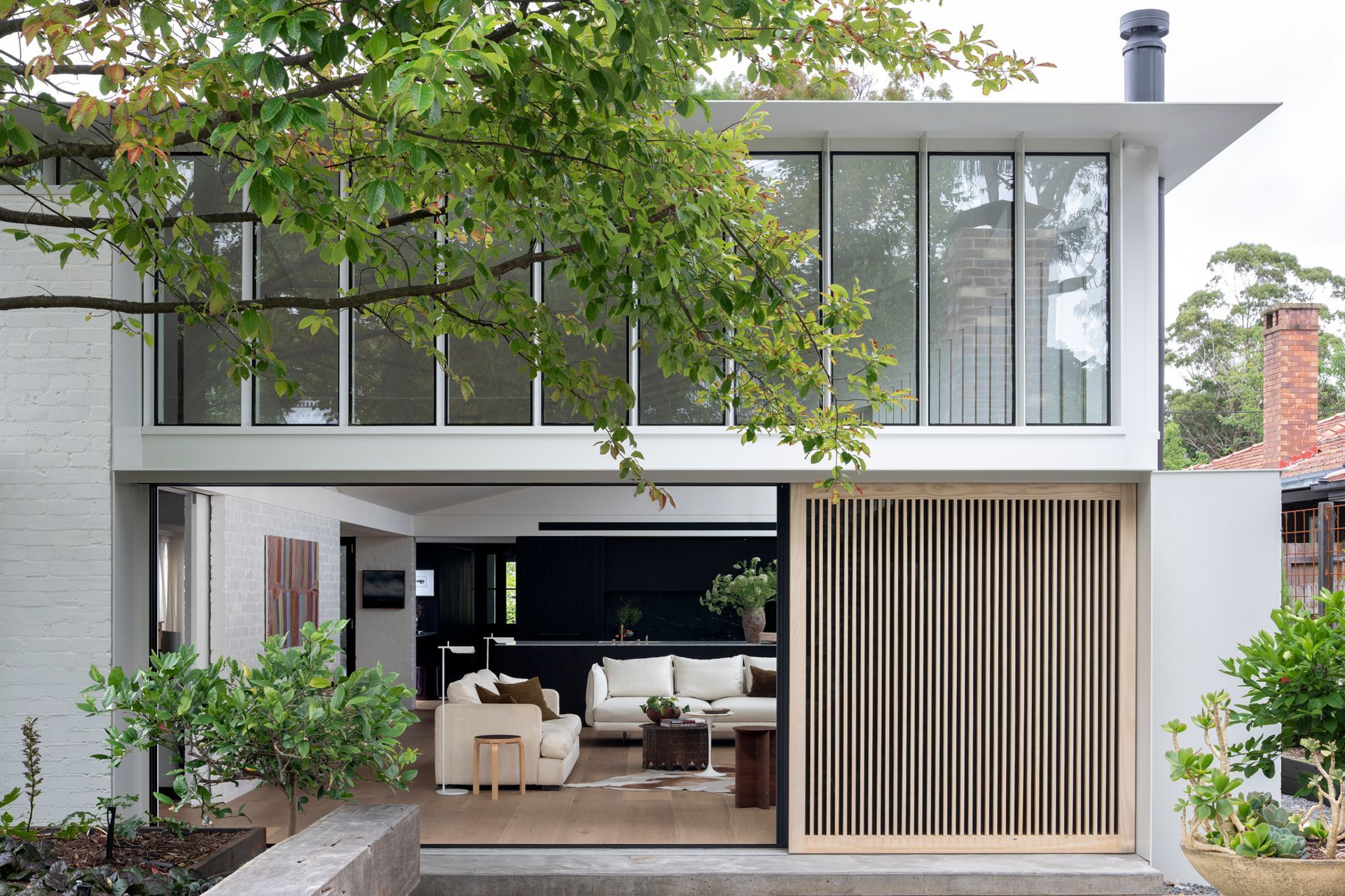 Bowral House by Luke Moloney Architecture.