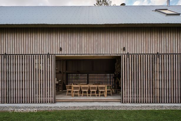 The Barn by Paul Uhlmann Architects | Photo Credit: Andy Macpherson Studio
