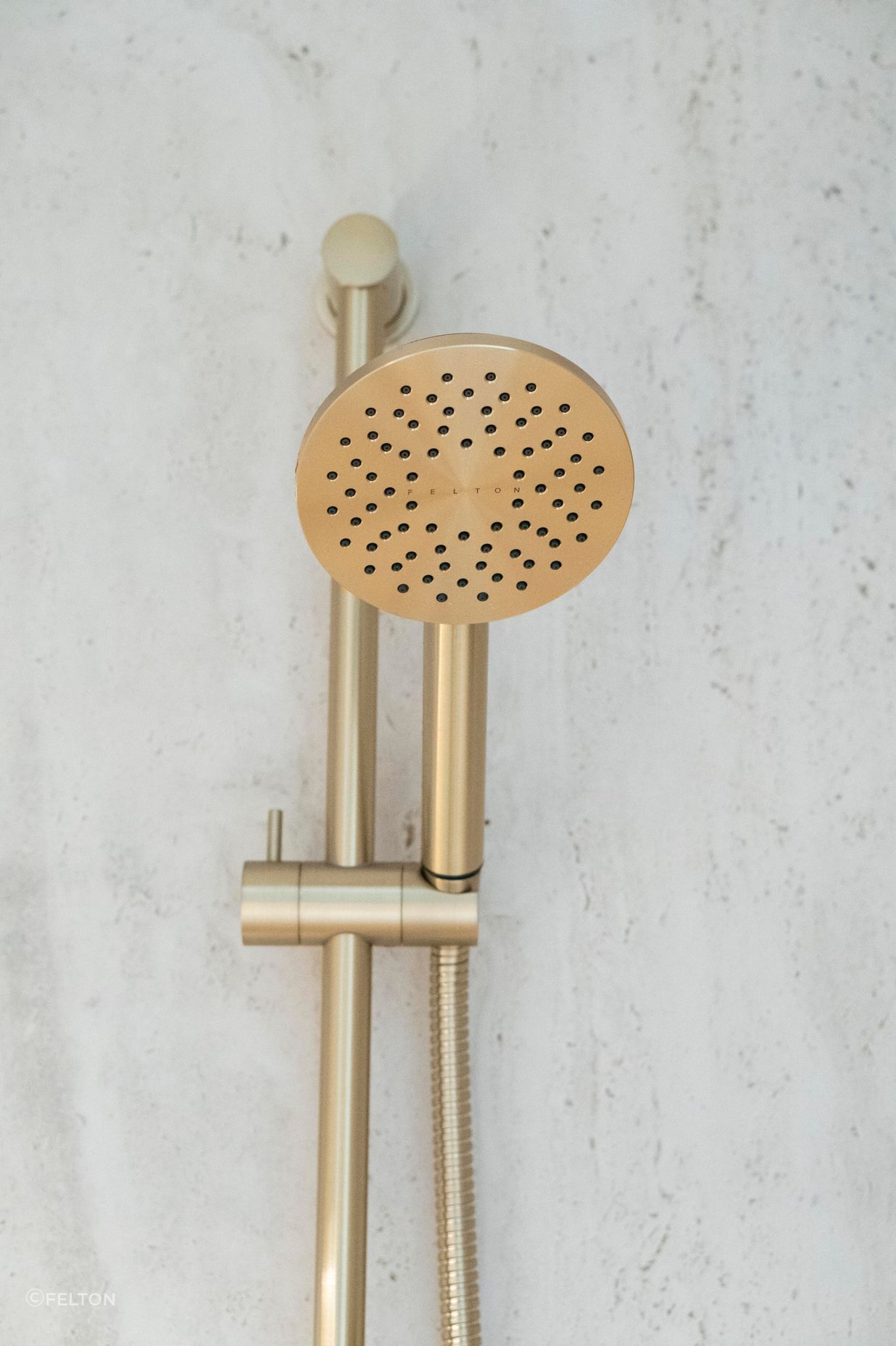 Tate Aerlux® Single Spray Slide Shower
By Felton