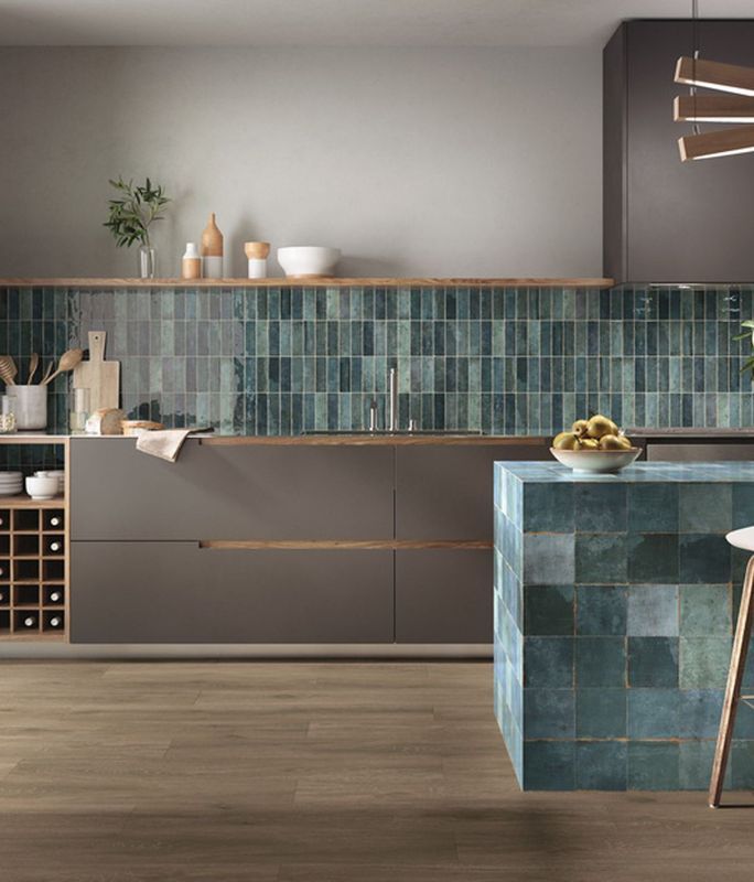 How to choose kitchen wall tiles that look great and last