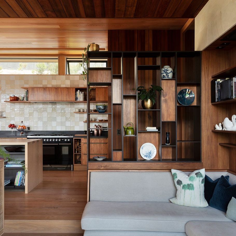5 strategies architects use to define space in an open plan home