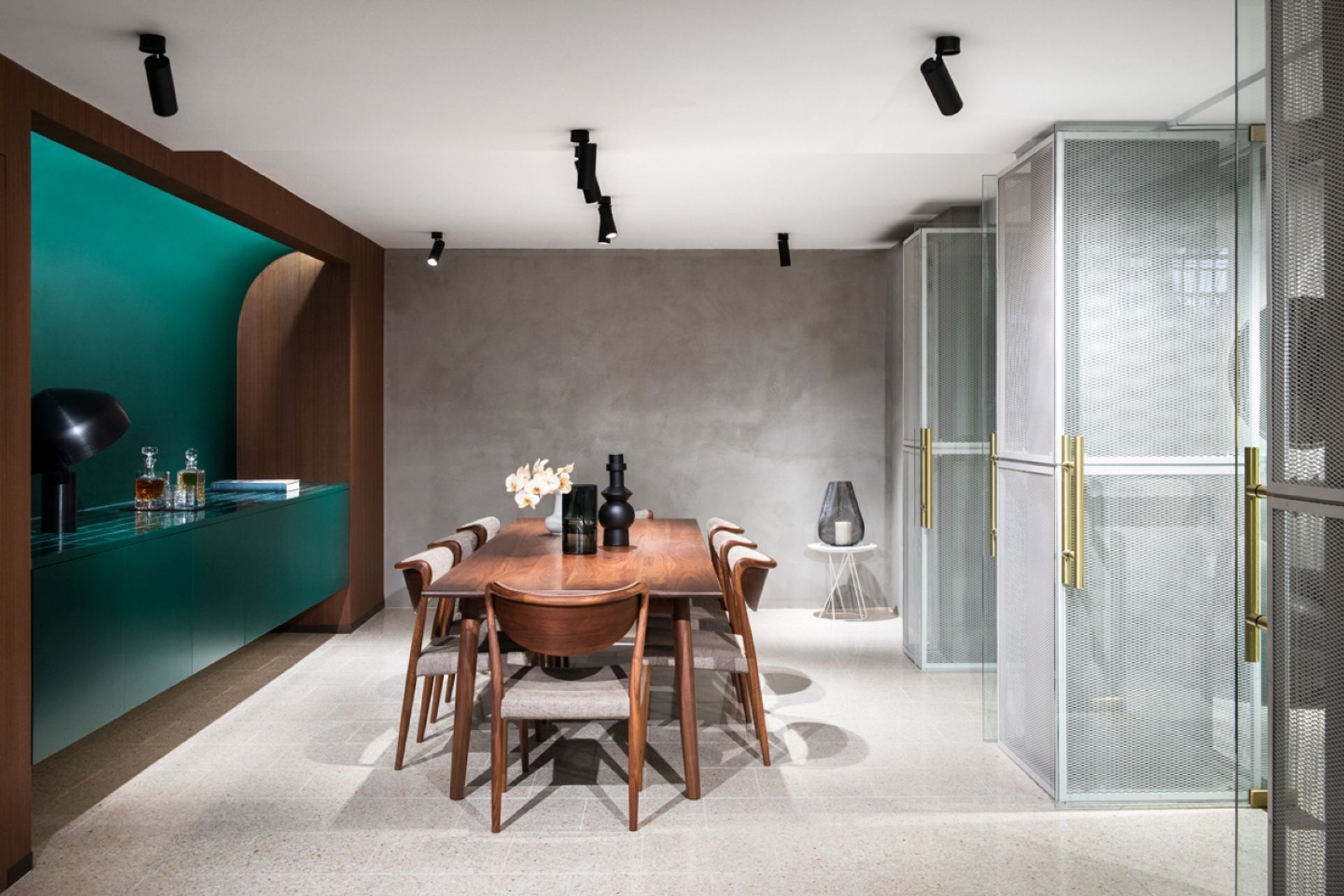 A great application of the versatile Tuba II Surface Lights from Inlite.