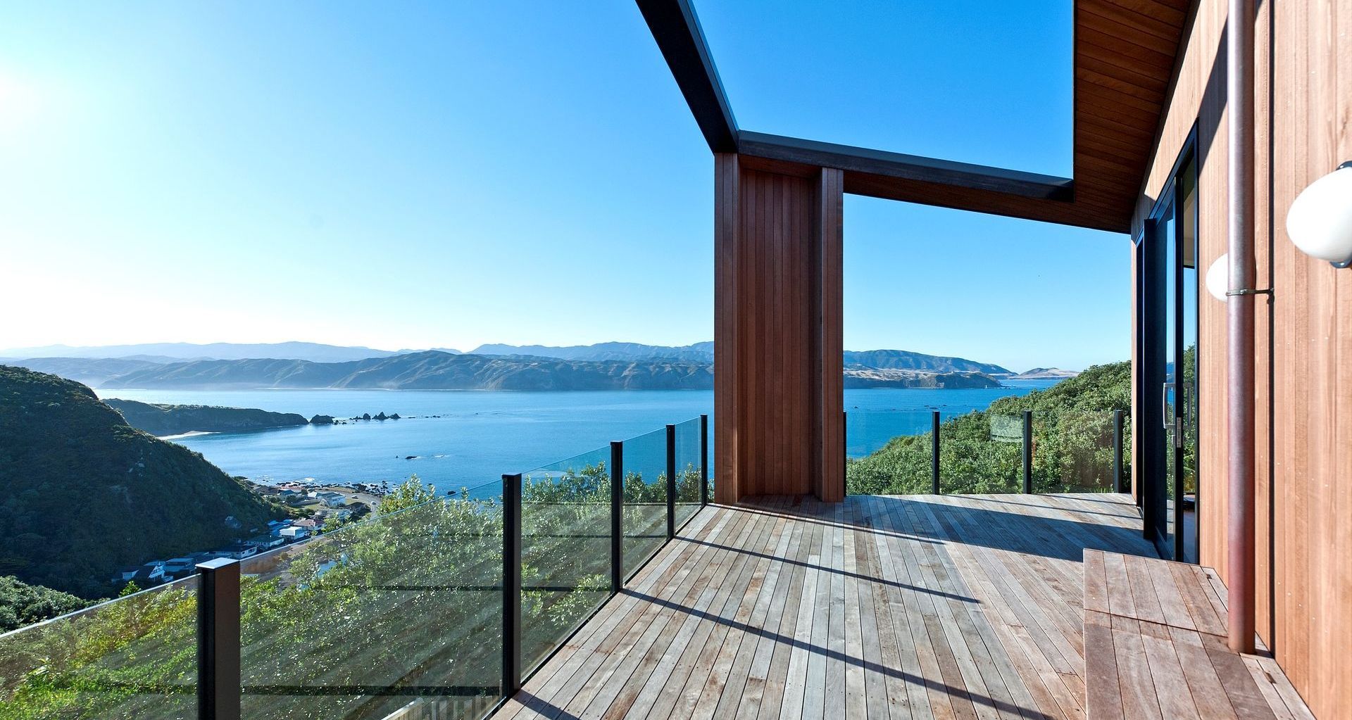 Vetro Semi-Frameless Glass Balustrade from Unex Systems.