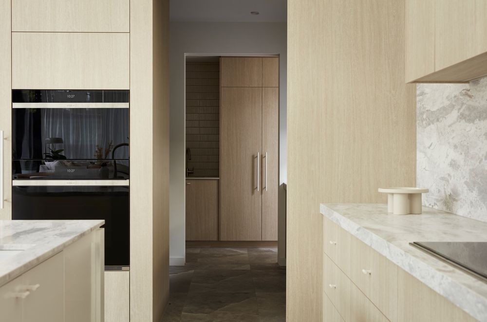 The Wolf Contemporary M Series Convection Steam Oven is a great option for those who want enjoy the benefits of traditional and steam oven in one appliance.