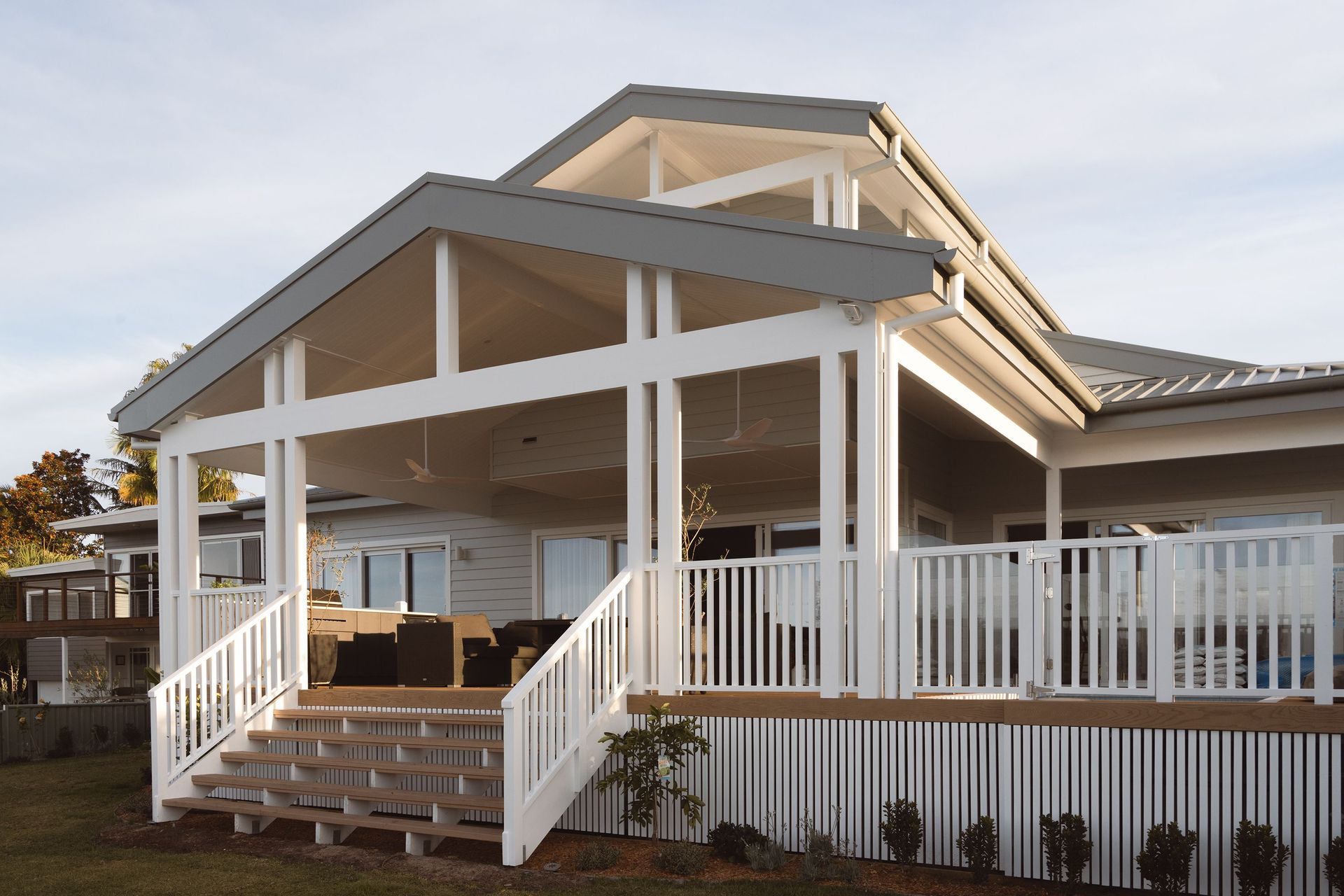 To create a healthy and high-performing home, Lou Projects focused on insulation, airtightness and ventilation – key elements of every project they work on.