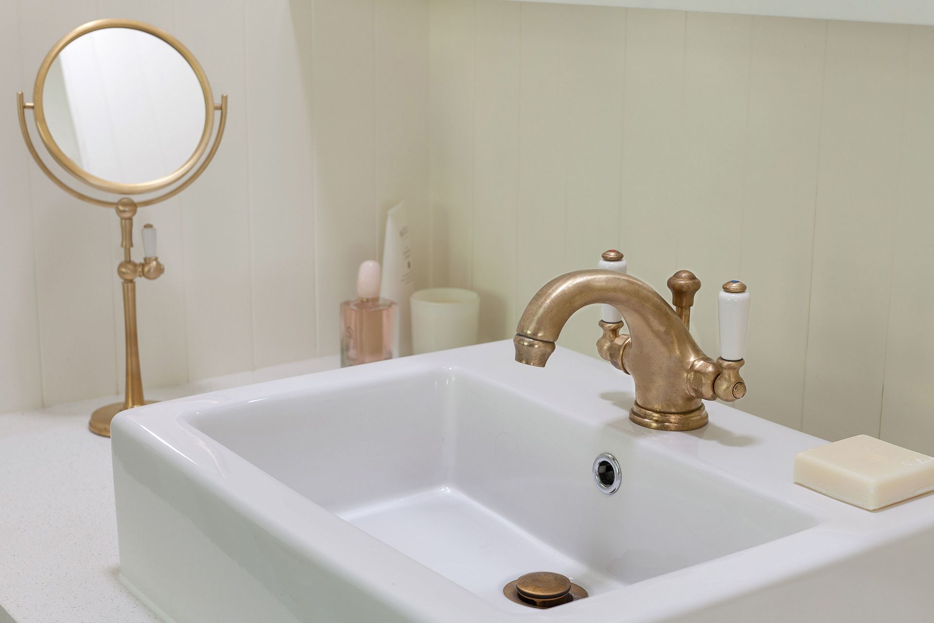 Perrin &amp; Rowe Freestanding Shaving | Vanity Mirror
By The English Tapware Company