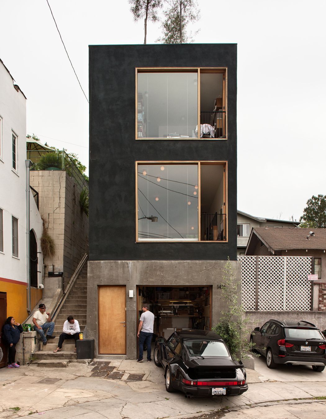 Eels Nest in Los Angeles by Anonymous Architects (Simon Storey)