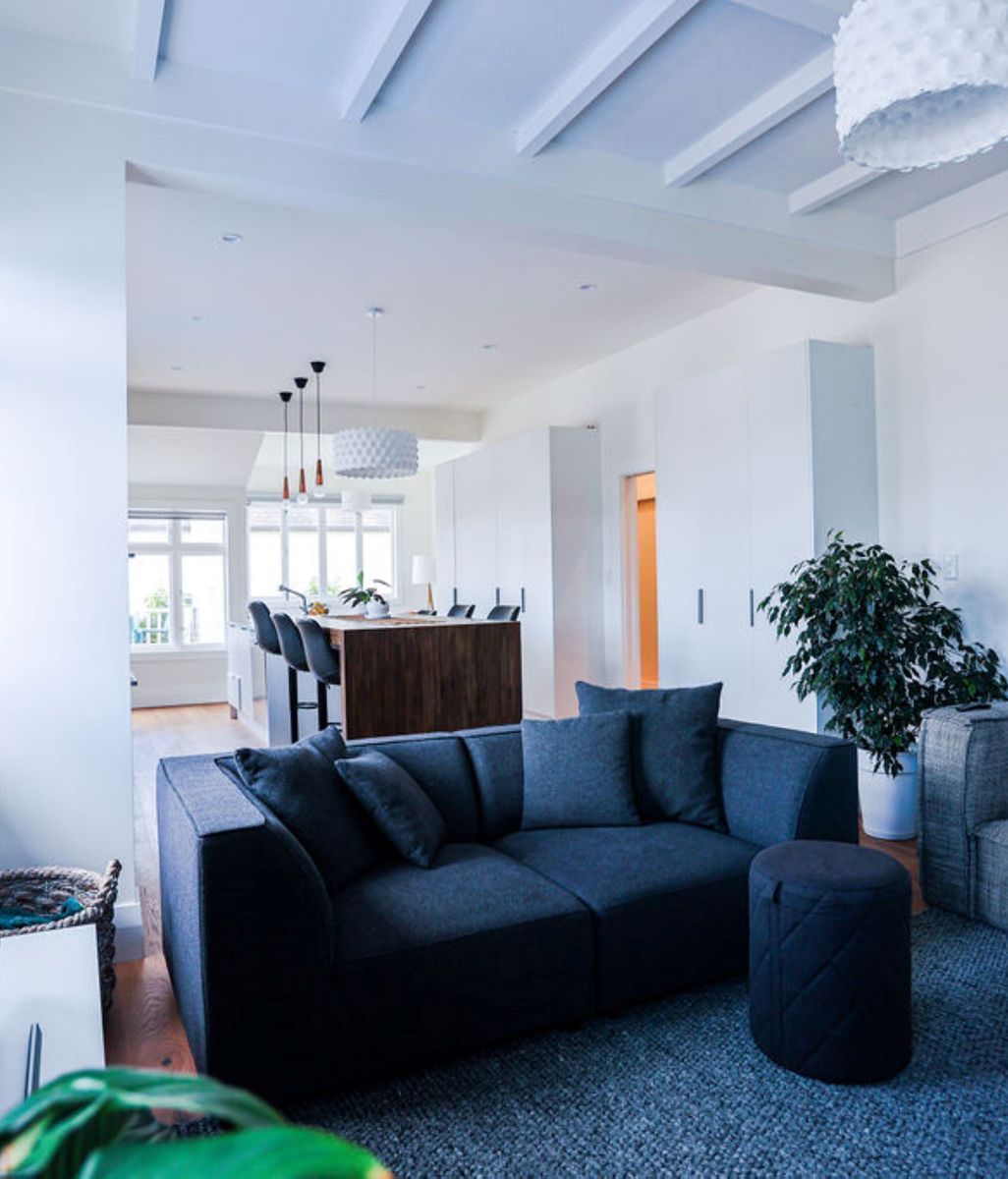 Crafting your dream space: the benefits of partnering with a builder for home renovation projects