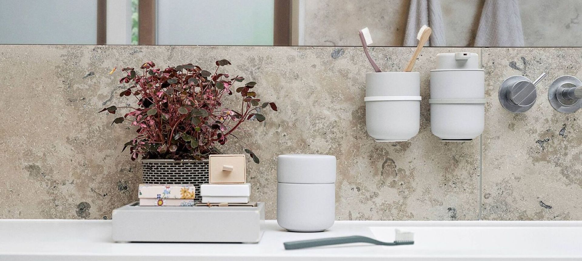 Featured product: Zone Ume Jar w. Lid