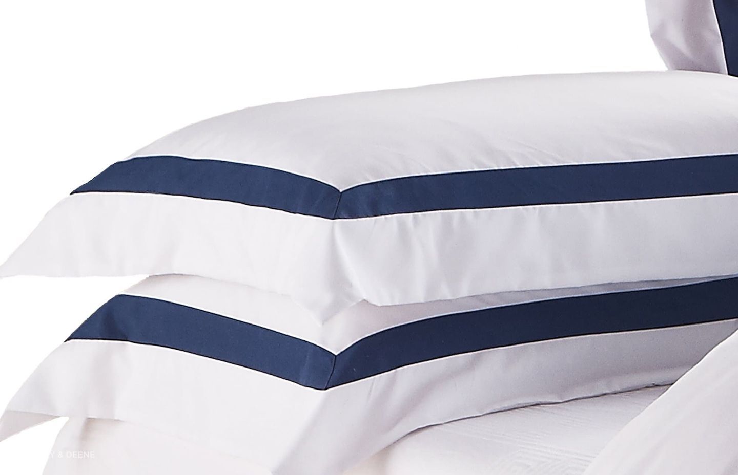 Ava Collection Standard Pillowcase Set - Navy Trim
by Ivory & Deene Collection pillowcases are made from super soft microfiber with a bold border contrast trim