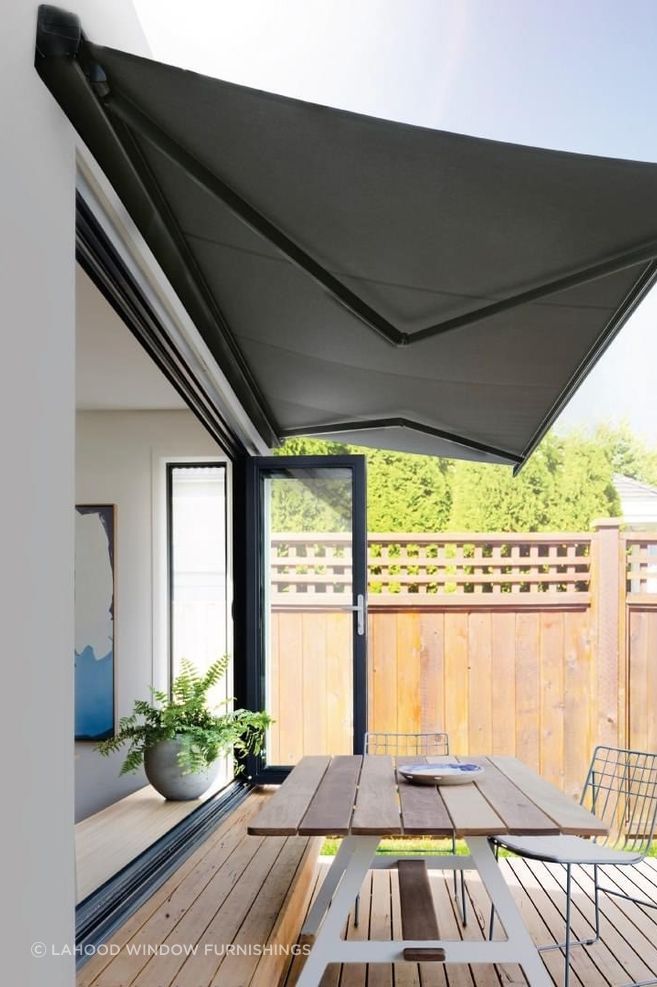 awning.jpg