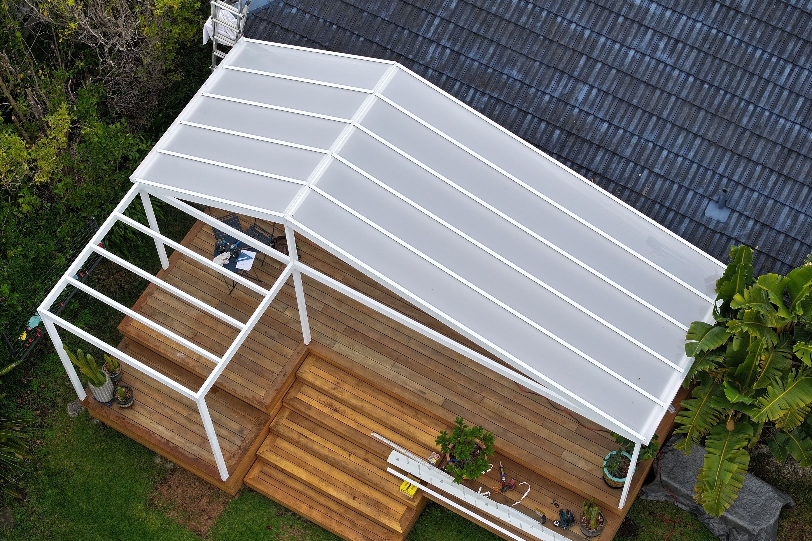 Post and rafter size can be customised to give different looks.