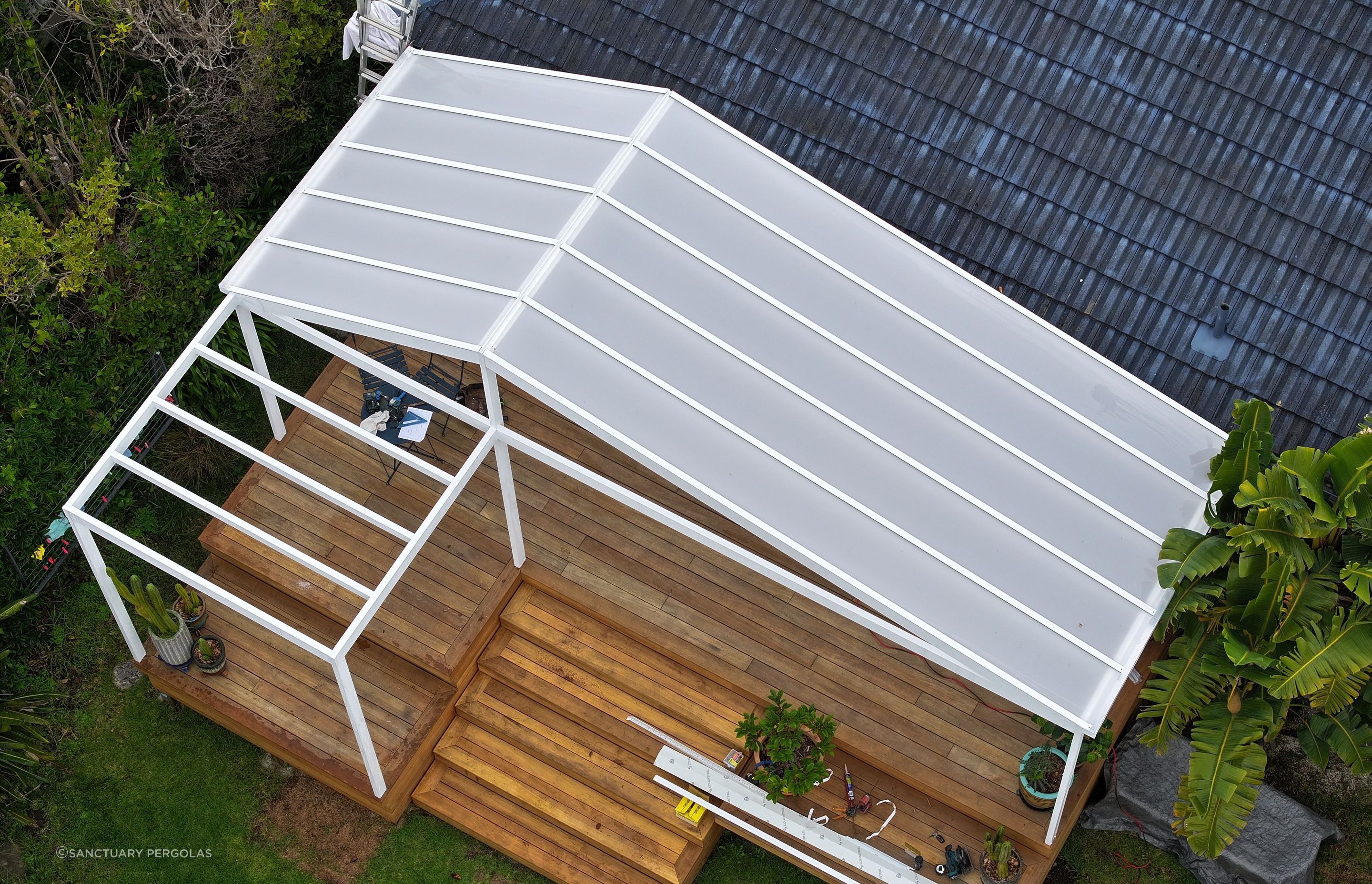 Post and rafter size can be customised to give different looks.