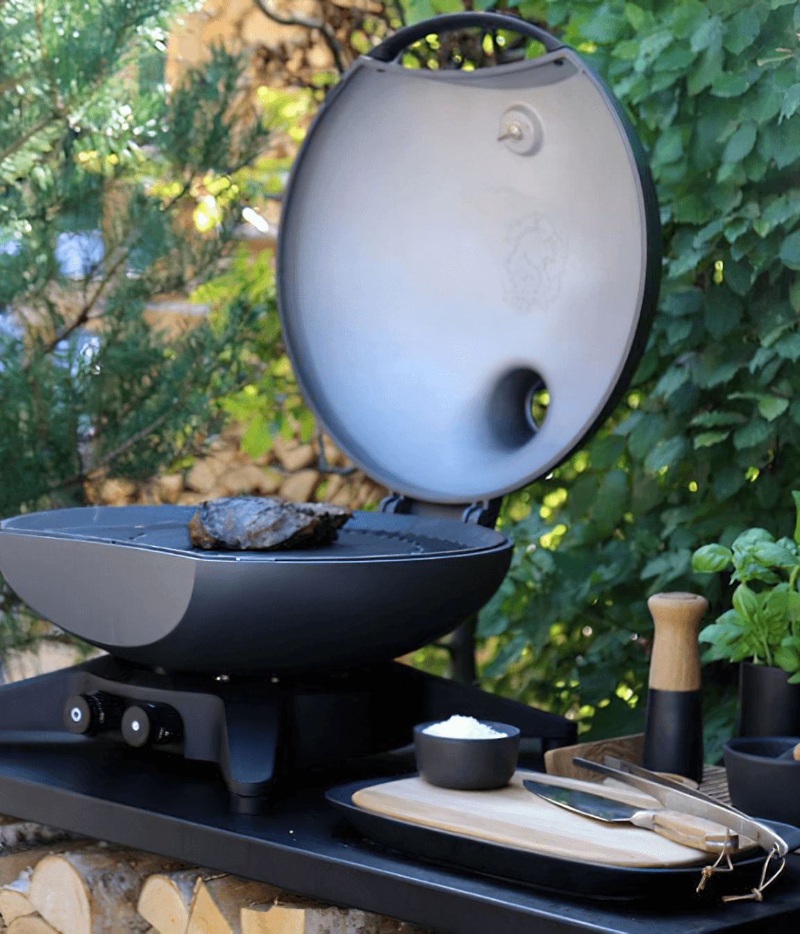 A natural gas grill is easy to light and quick to heat. Featured product: Forno Gas Medio