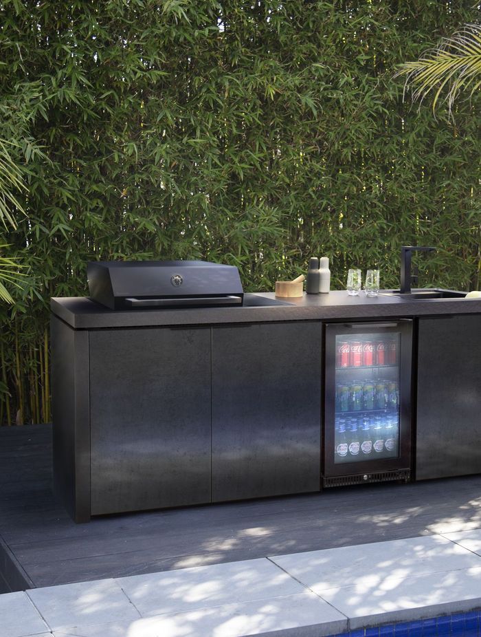 Propane gas grills usually have a gas bottle or two located underneath the grill. Featured product: Gasmate Phoenix 4 Burner BBQ Hood Kit