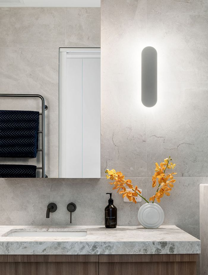 Shadow Long Wall Light
By LightCo