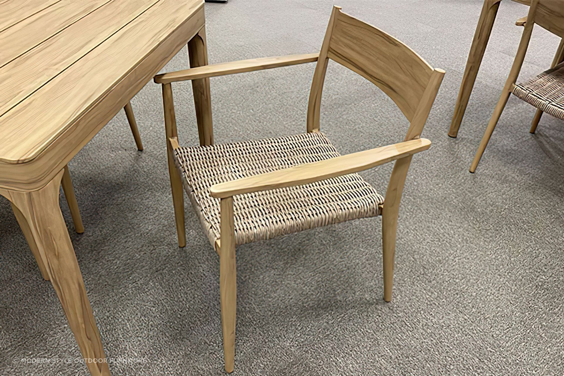 modernstyle-lima-lounge-chair-rattan.jpeg
