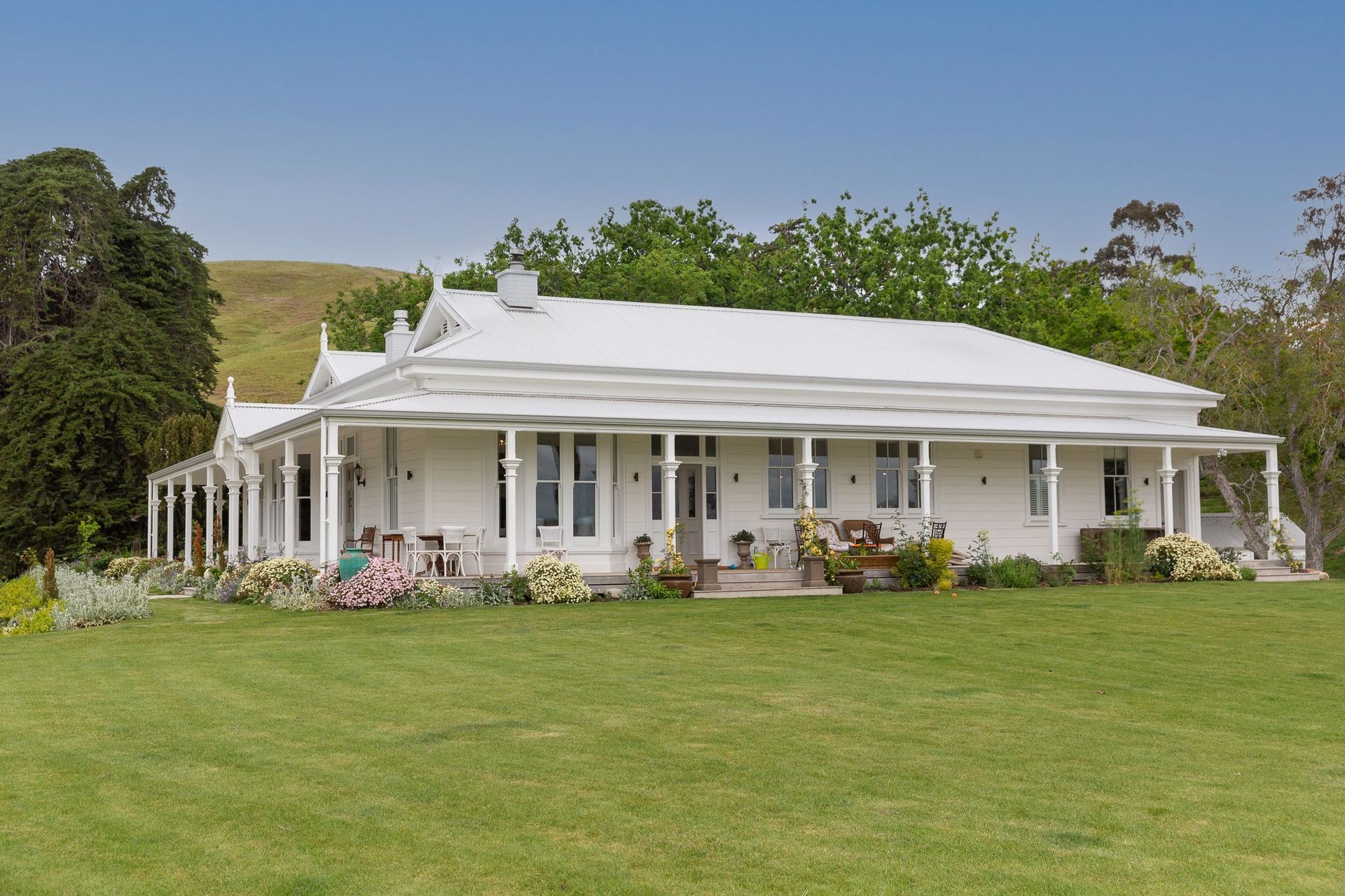 Heritage restorations require a high degree of skill to produce a flawless finish while ensuring the building structure is repaired to withstand the next 100 years and beyond.