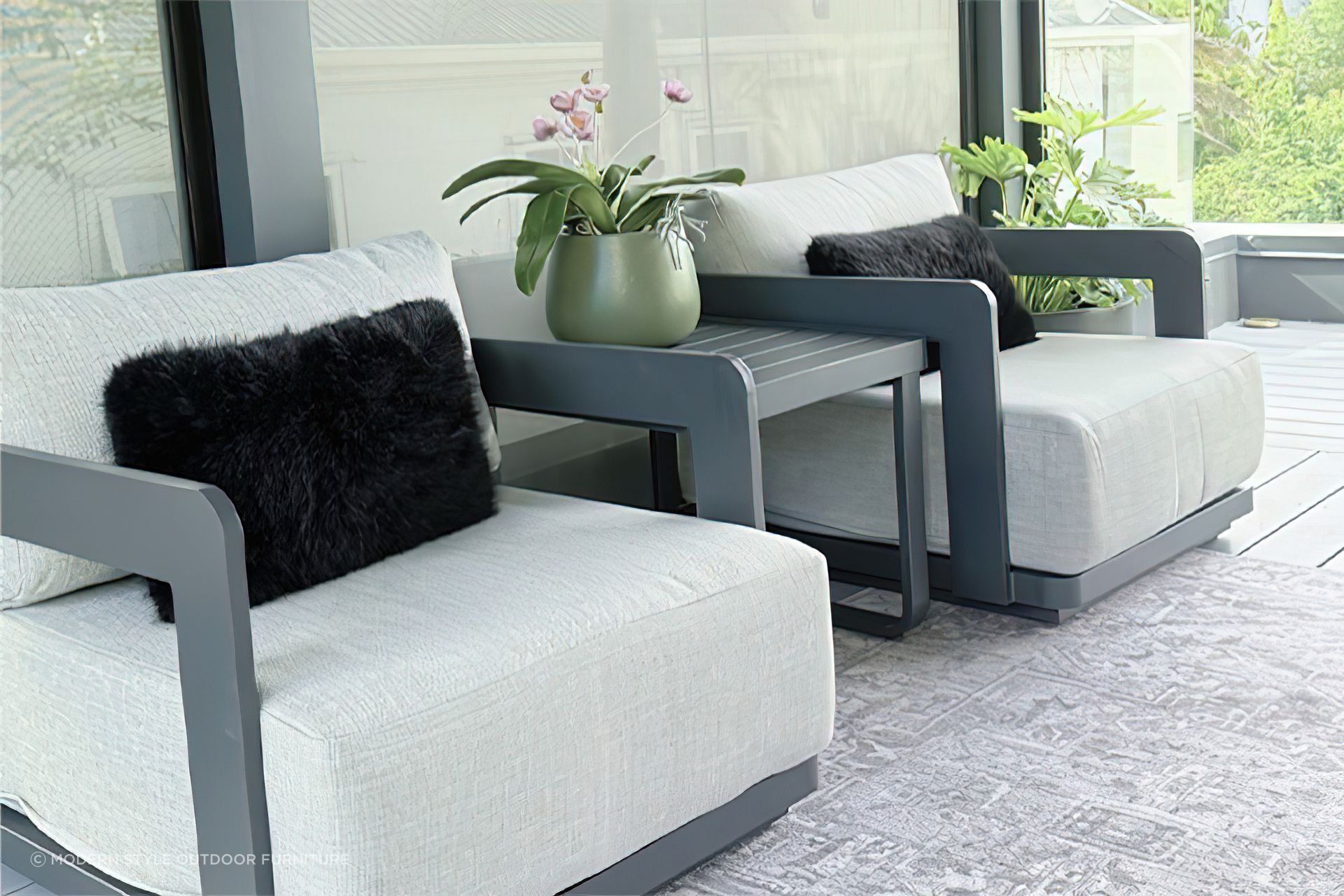 pair-laguna-chair.jpeg