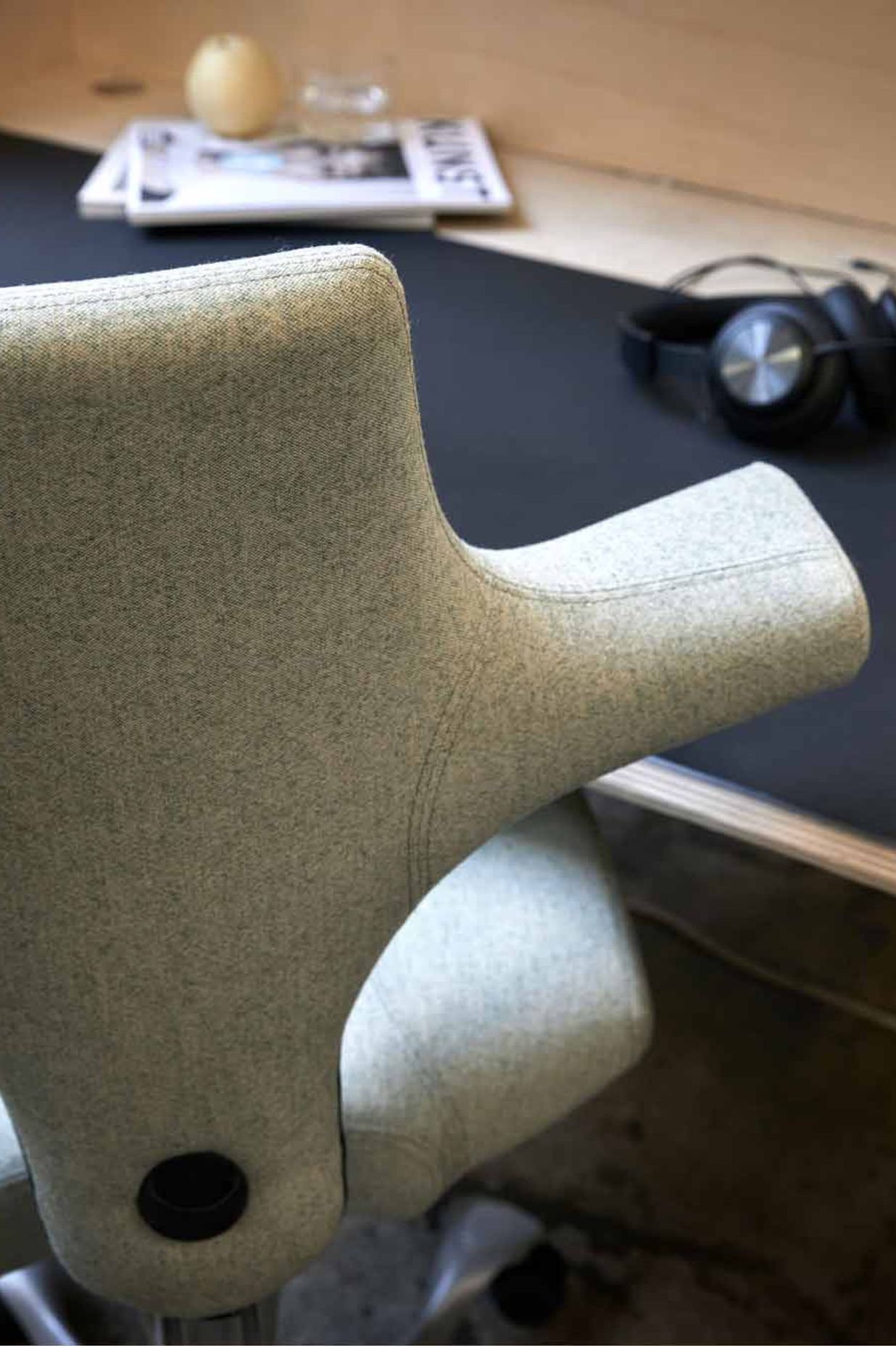HÅG Capisco comes with a 10-year warranty for all chairs that are in normal use. | Featured: HÅG Capisco 8106