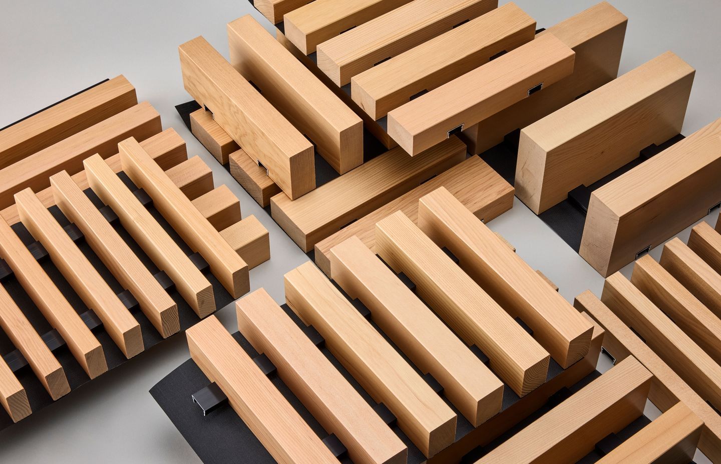 Screenwood’s Panels come made to order, prefinished and preassembled, custom-made so they are ready to install in lengths up to 3.6m.