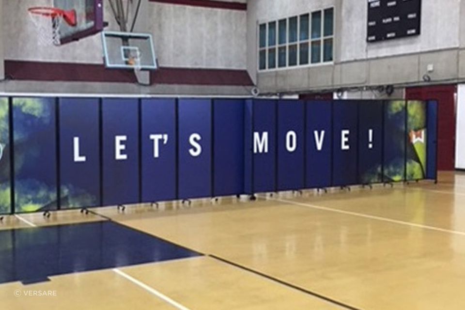 versare-gym-custom-portable-partition-display-xx-.jpg