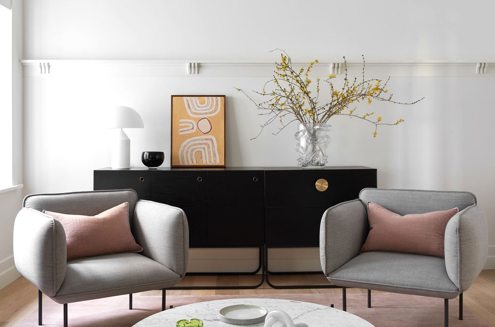 Art in the Newtown House renovation - Photography: Peter Marko