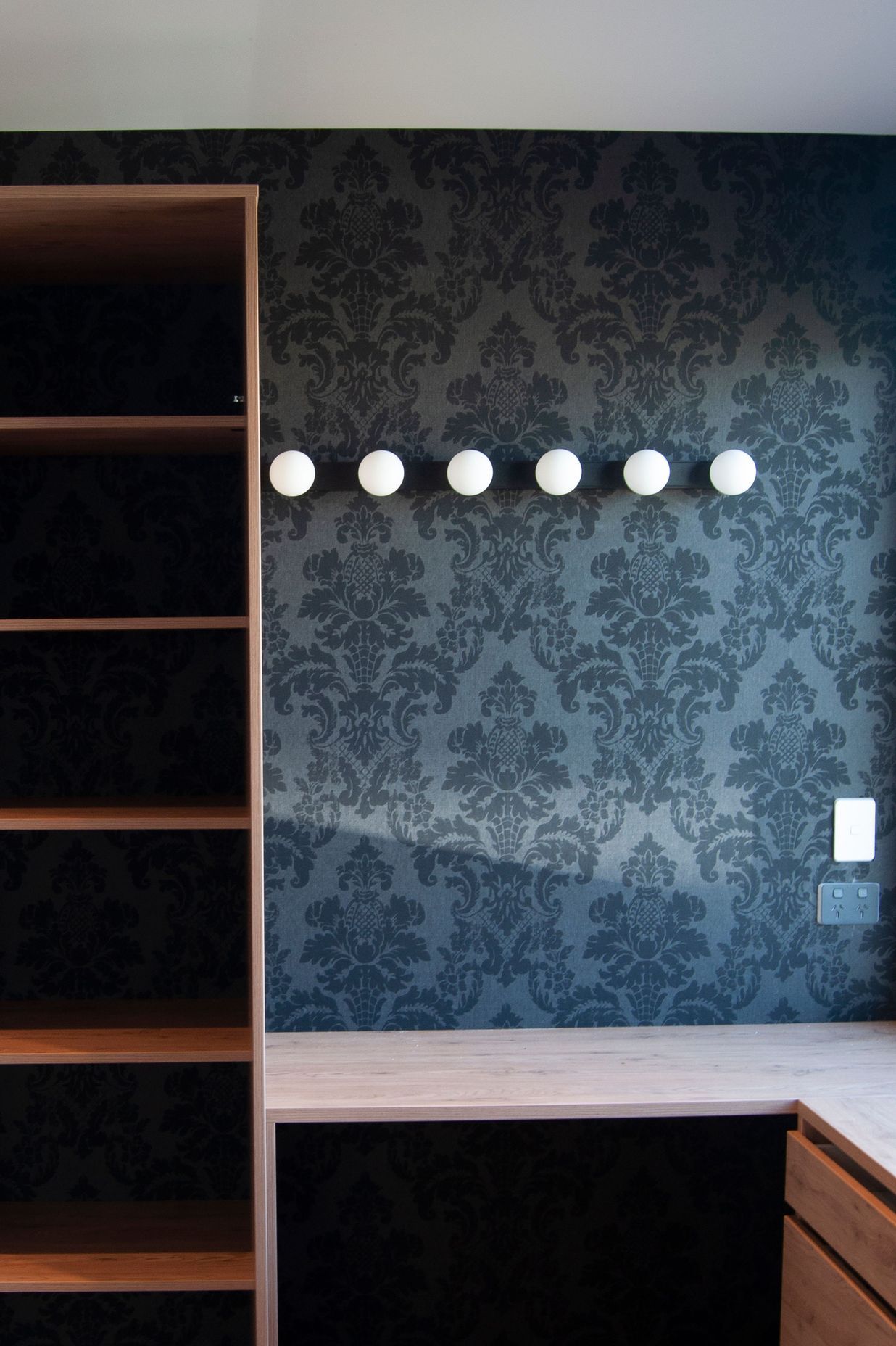 Walk-In Wardrobes