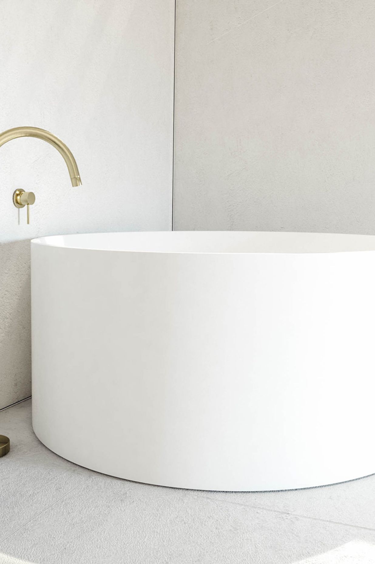 ABI Interiors - Oscar Floor Mounted Bath Filler