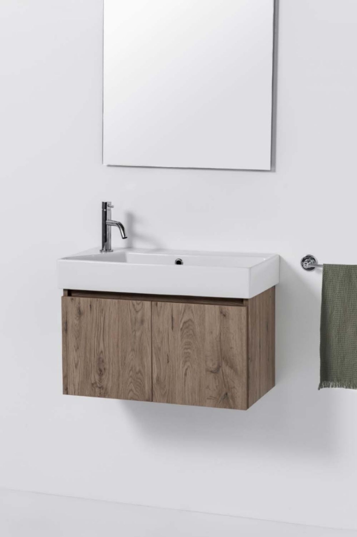 Tips for Maximising a Small Bathroom