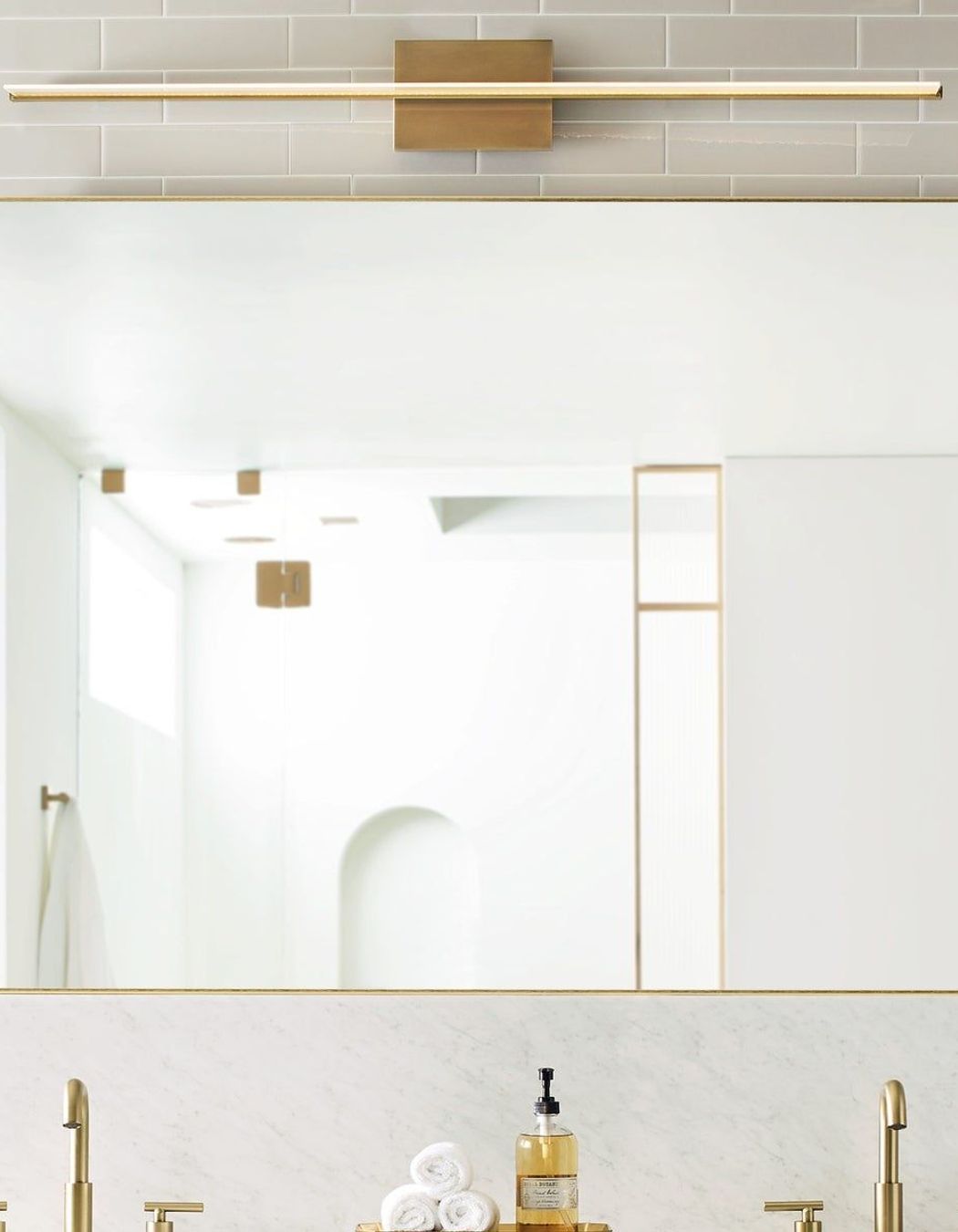 Span 48 Bath Light with LED technology from Urban Lighting