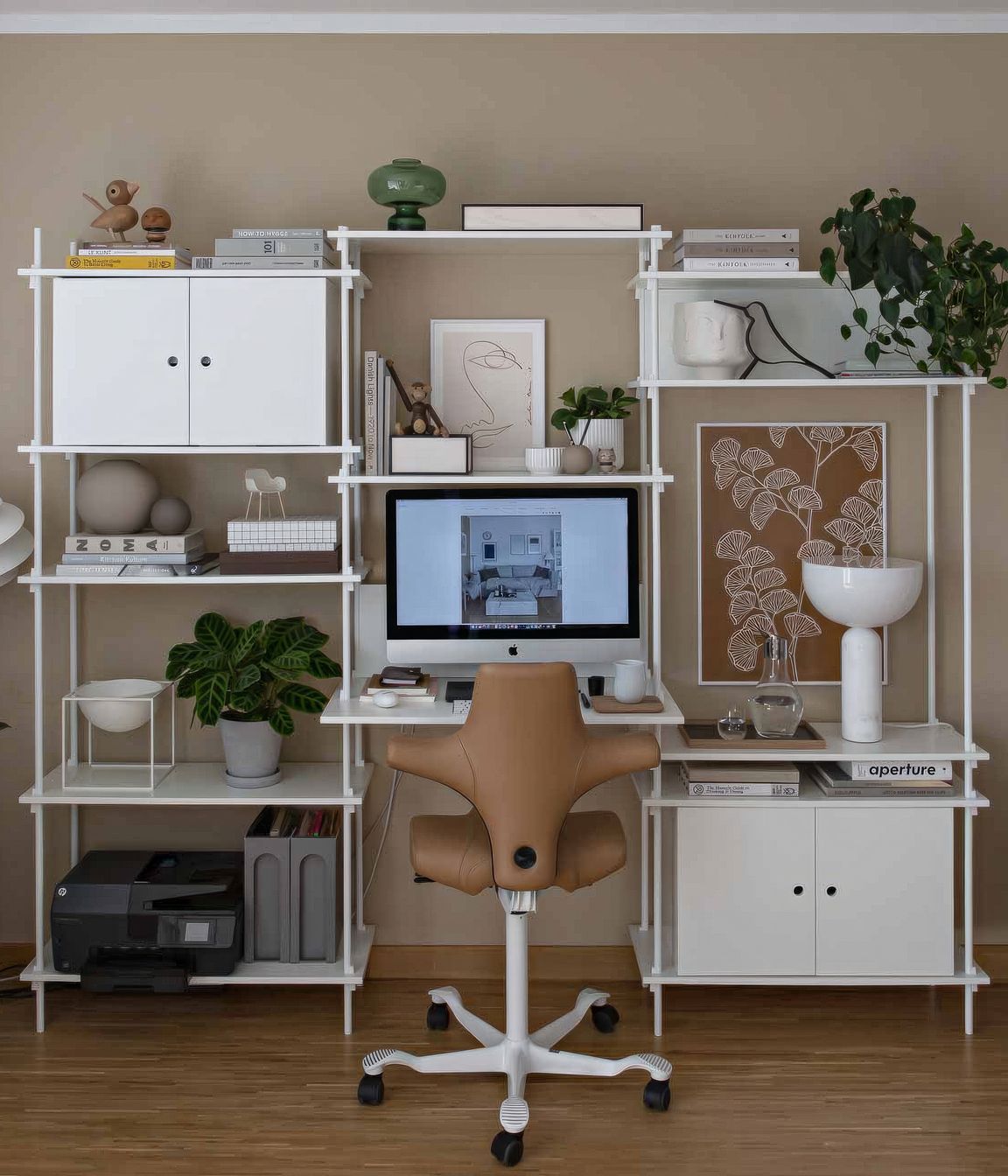 The right kind of storage is key to keeping a tidy and inviting workspace. | Featured: HÅG Capisco