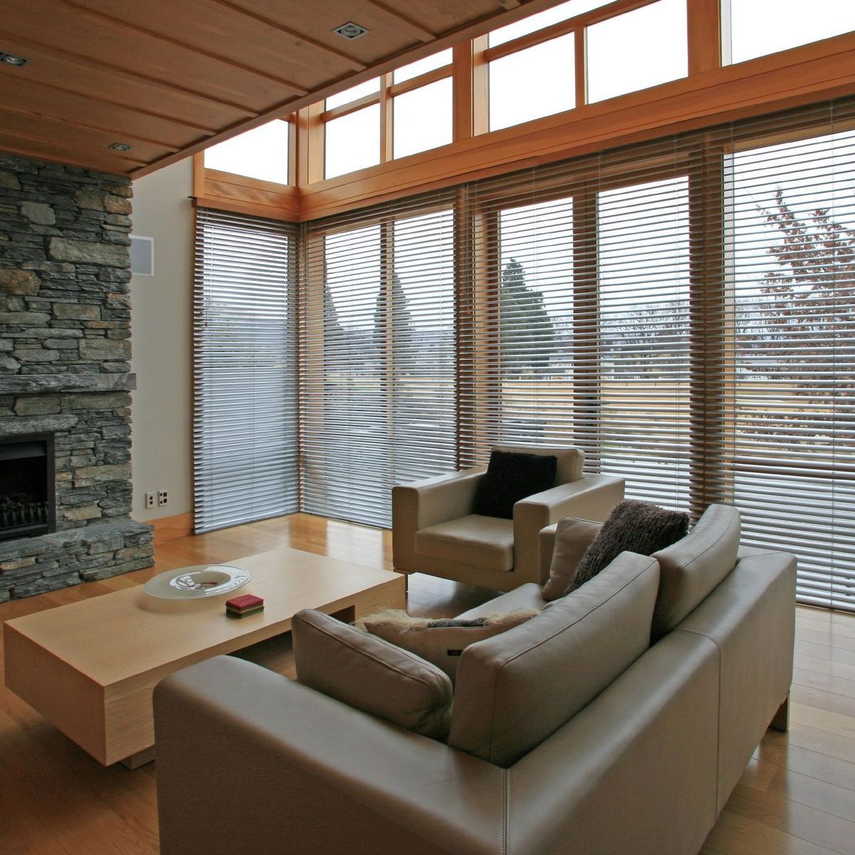 Are blinds better than curtains? Weighing style, function, and investment