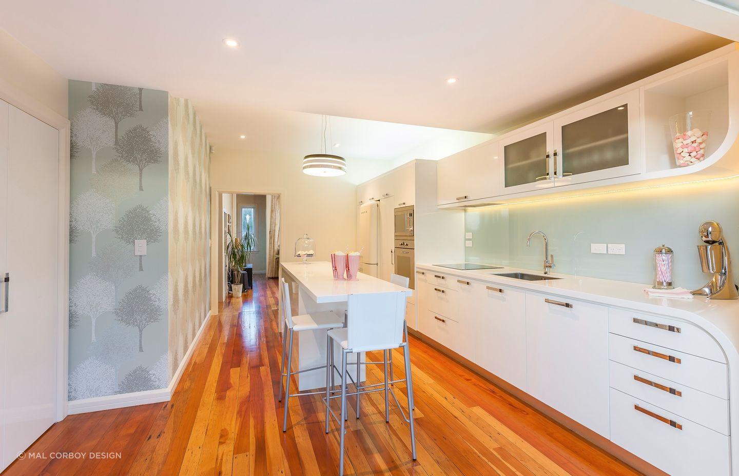 This Art Deco renovation in Mount Eden is wonderfully designed and furnished with some inclusions like light fittings and appliances that personify the era. | Photography: Kallan MacLeod